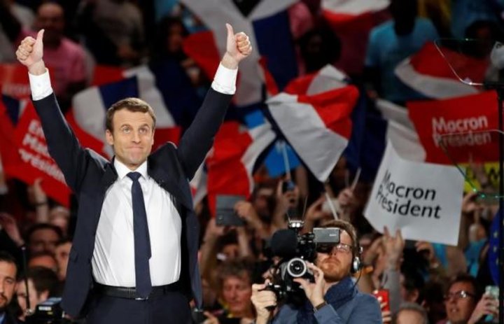 フリーダム ルーム『フランスの大統領選挙』コメントコメントする
