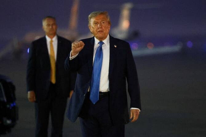 【速報】米大統領はイランの核施設を攻撃したと発表した