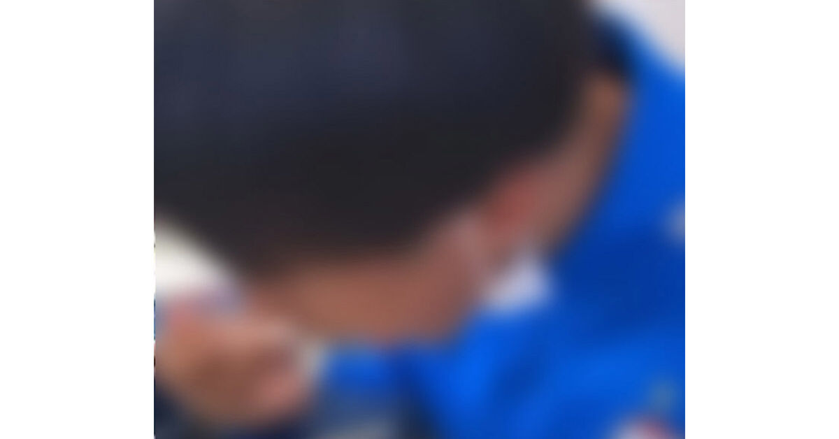 【バ☆動画】はま寿司でガリを直接食べる動画が拡散　当事者に関係があるとされる高校サッカー部「事実関係が明らかとなるまでTwitter休止」  [ぐれ★]