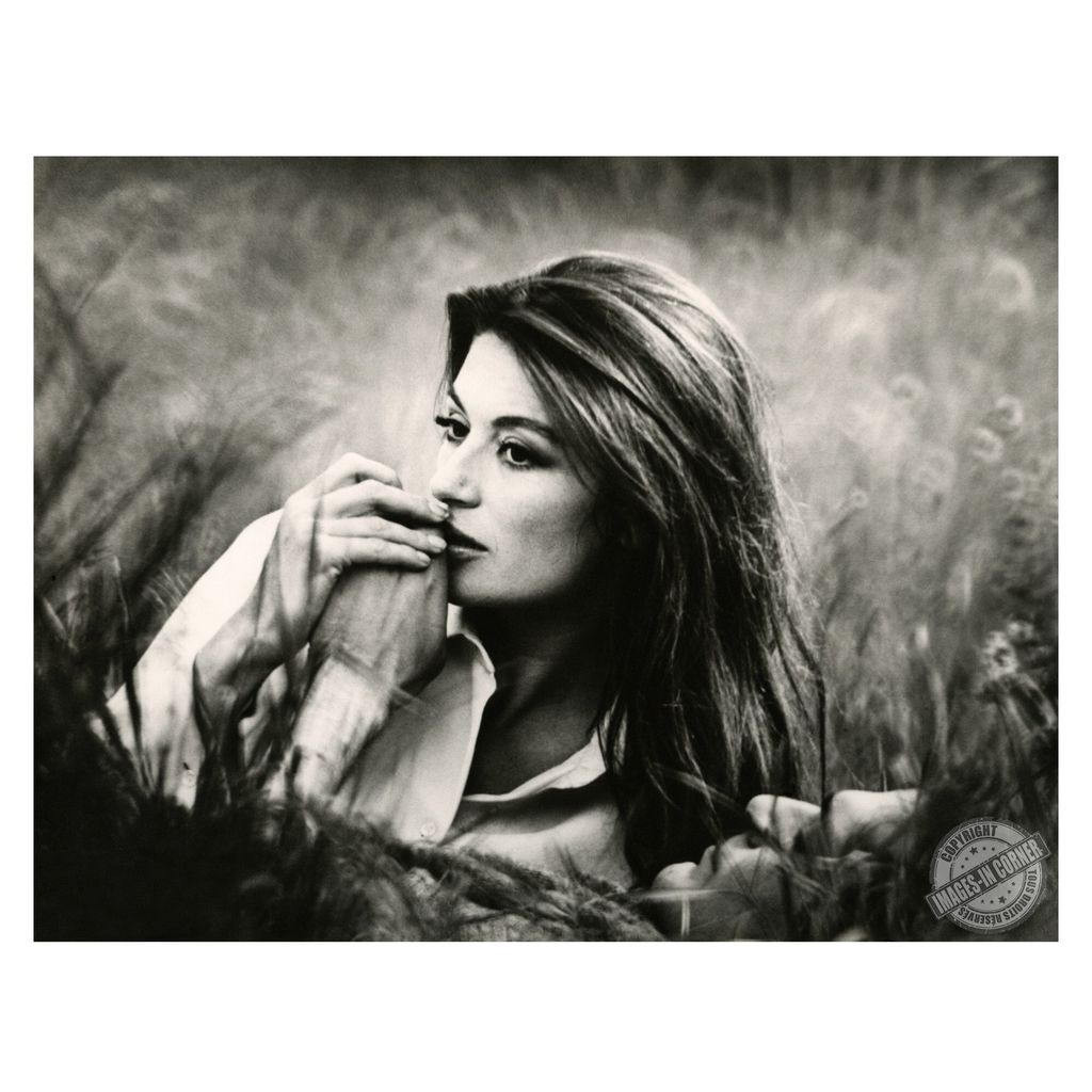 アヌーク エーメとマストロヤンニ フリーダム ルーム