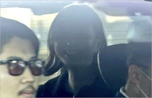 【怖い】  広末涼子が釈放直後に車内で見せた“急変ぶり”にネット騒然…　送迎組の“風貌”にもツッコミ  [冬月記者★]