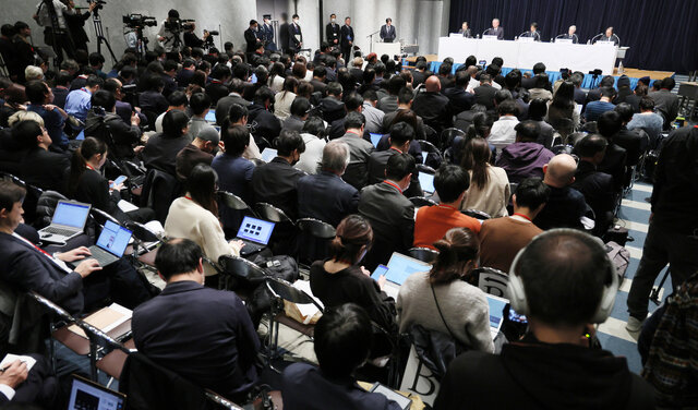 【超異例】フジ2度目会見は10時間23分！世界最長のゼレンスキー大統領会見に続く　会見史に残る時間無制限430人超参加、質問者のべ109人★5  [Ailuropoda melanoleuca★]