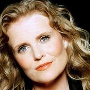 『ティアニー・サットン』