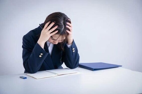 【敬語】「〇〇先生、いらっしゃいますか」敬語が使えない高校生が増えている)