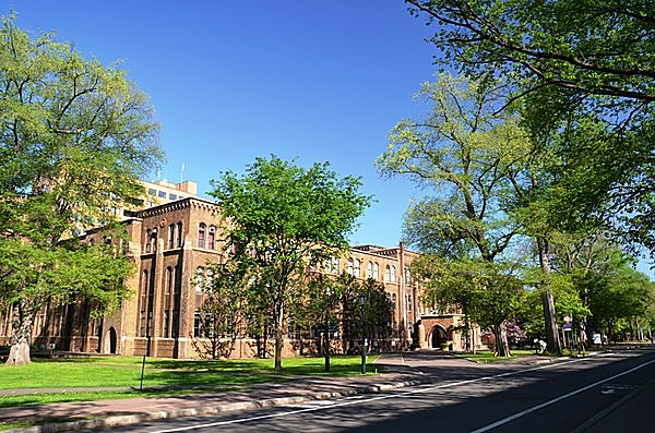 【ひでぇな】北大教授が泥酔して複数人に暴力　「なかったことにされる」学生は訴え