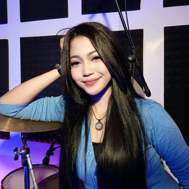 『Nur Amira Syahira』47