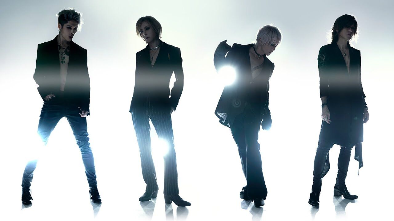 【音楽】YOSHIKI、HYDEらの新バンド大コケ！ YouTube登録者はわずか1.6万人…  [爆笑ゴリラ★]