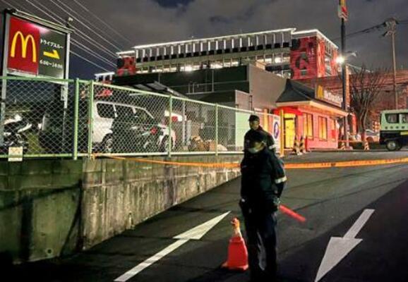 【早く捕まえて】」中学生2人死傷事件 塾帰り入店し立て続けに刺されたか
