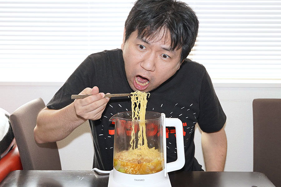 【ケトルで作らなきゃいいわけで】ホテルのケトルで「ラーメン」作ったら「弁償しろ」と言われた…「新品」じゃないとだめ？ ★2  [はな★]