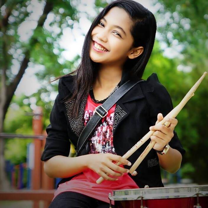 『Nur Amira Syahira』136
