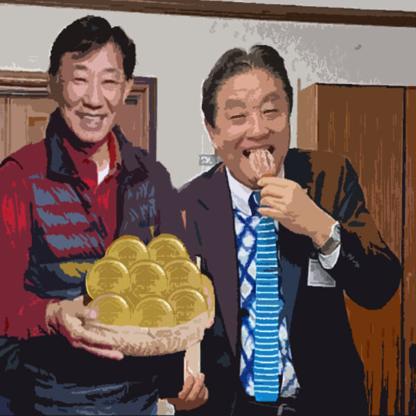 【齧っちゃいかんのか？】河村市長、干し柿かぶりつくパフォーマンス…生産者「柿は金メダルのようなもの。侮辱された」美濃加茂市議、同席市長批判  ★3  [ぐれ★]