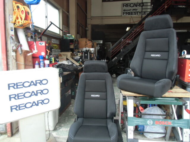RECARO レカロシート しろ LX-VS SK100 車では不使用 室内のみで使用