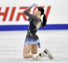紀平梨花 GPシリーズ初出場初優勝 日本選手初の快挙