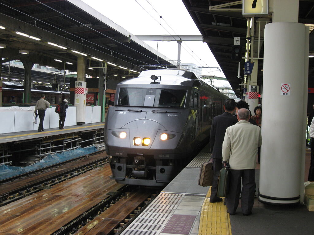 リレーつばめ に乗って つばめ で鹿児島中央へ 瀬戸内からdeparture リレーつばめ に乗って つばめ で鹿児島中央へ 瀬戸内からdeparture