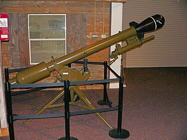 Recoilless_gun_155mm_Davy_Crockett1