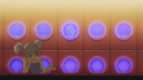 EP.4.v1.1680584122.1080p_00_12_49_03_3294