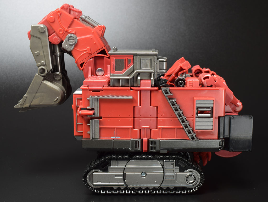TFスタジオシリーズ SS-47 ディセプティコンスカベンジャー