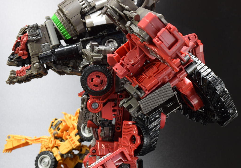 TFスタジオシリーズ デバステーター : from.おもちゃ部屋 TFスタジオシリーズ デバステーター : from.おもちゃ部屋