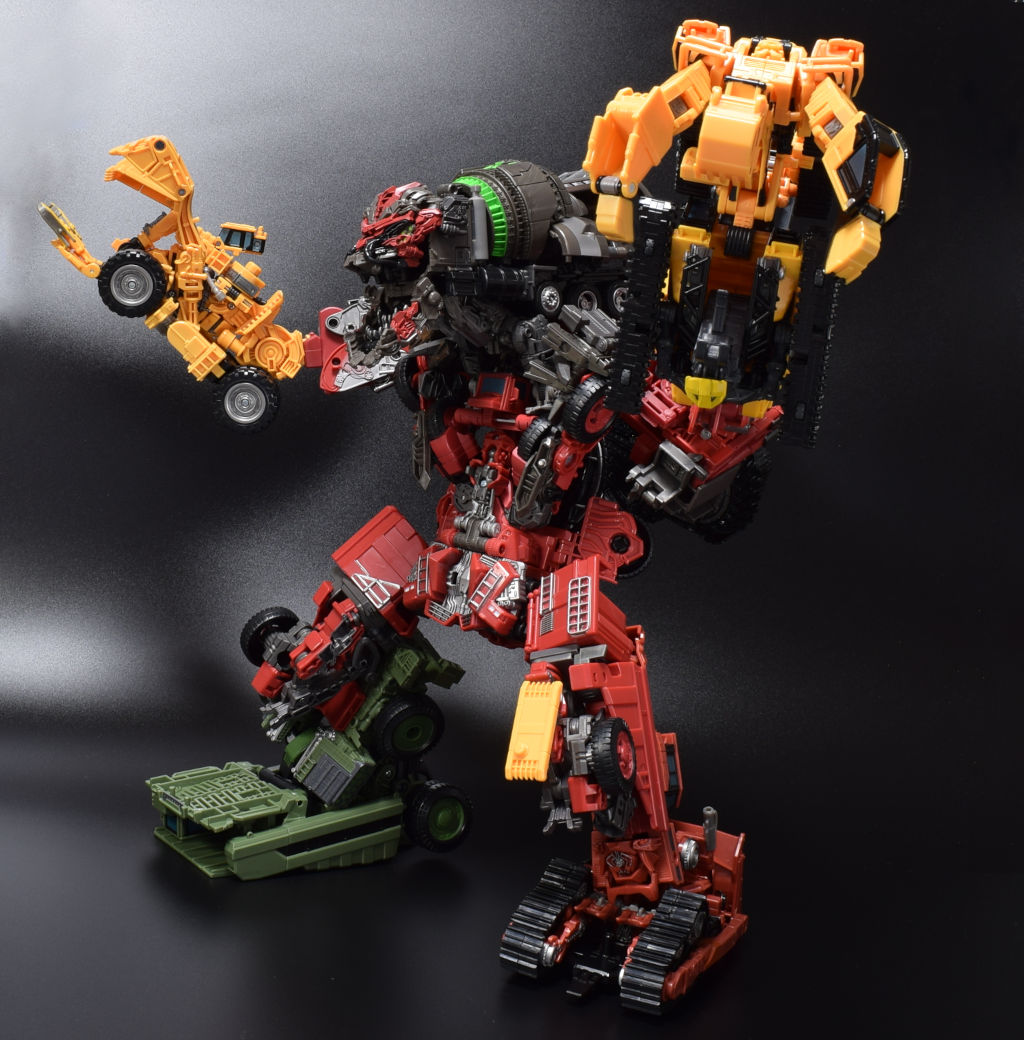 TFスタジオシリーズ デバステーター : from.おもちゃ部屋 TFスタジオシリーズ デバステーター : from.おもちゃ部屋