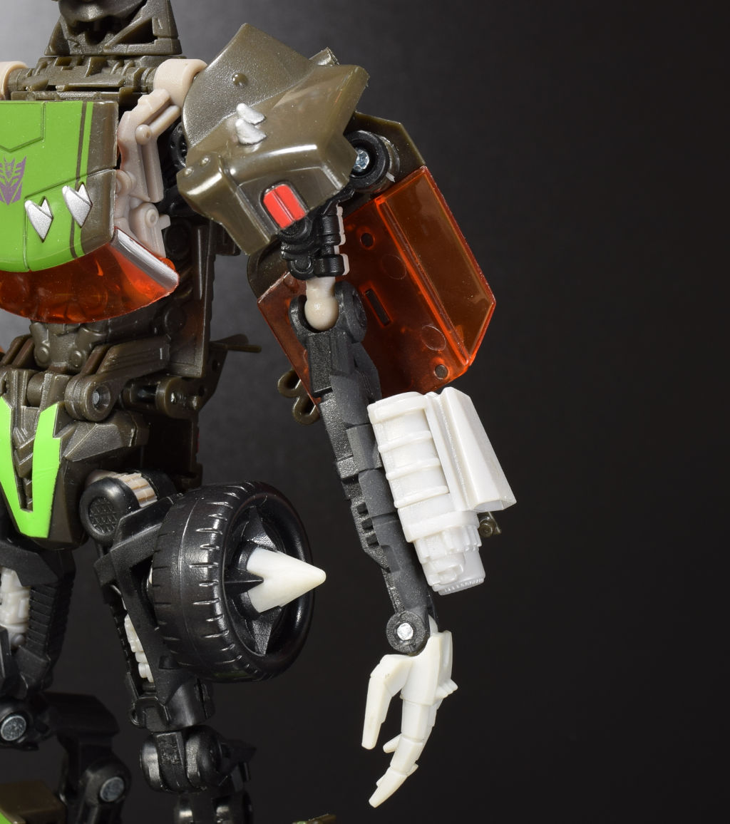 TFリベンジ RD-26 N.E.S.T. ディセプティコンロックダウン : from