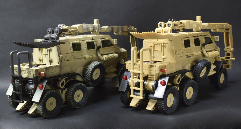 Dream Factory GOD-09S Steel Claw ＜重塗装版＞ : from