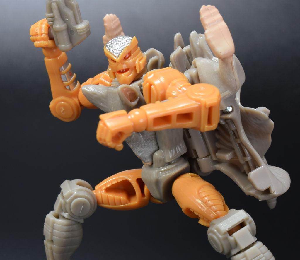 KD-01 オプティマスプライマル｜トランスフォーマーオフィシャル
