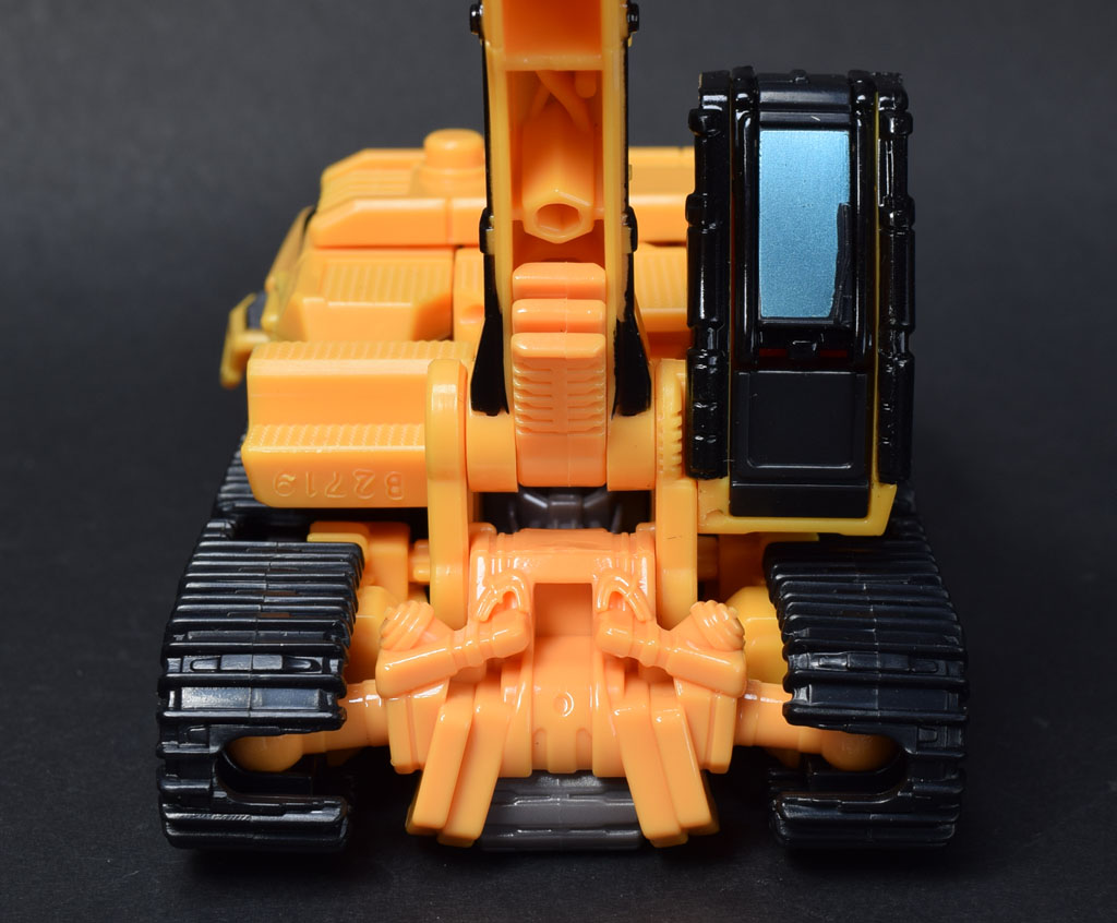 TFスタジオシリーズ SS-32 ディセプティコンスクラップメタル