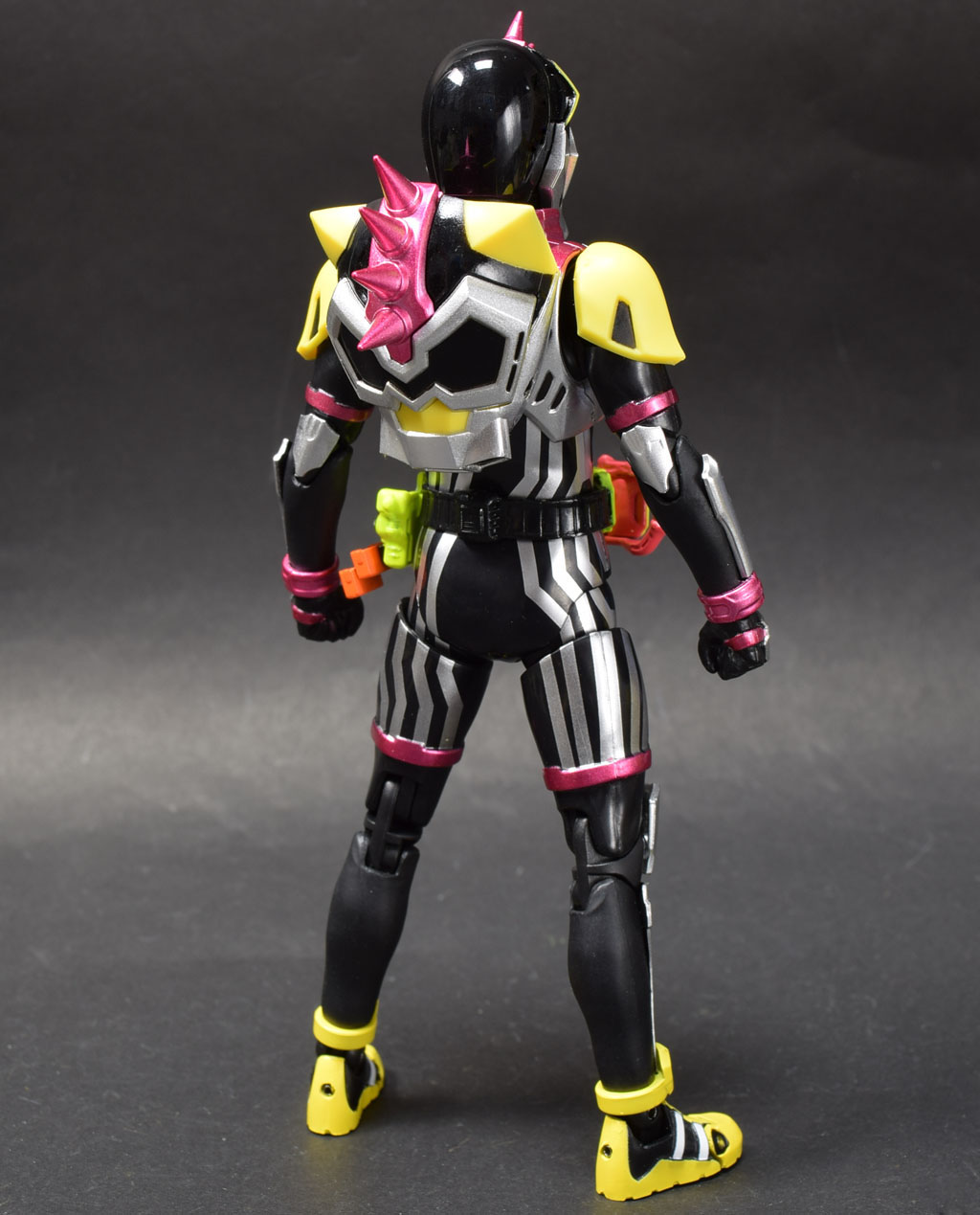 S.H.Figuarts 仮面ライダーレーザーターボ バイクゲーマー