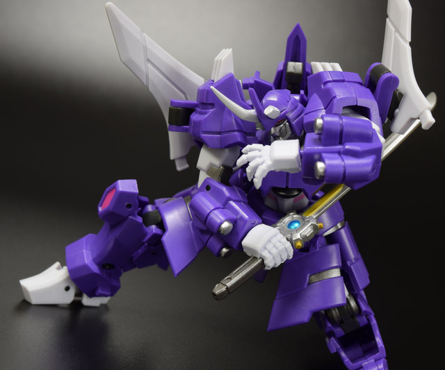 6109968f-s.jpg