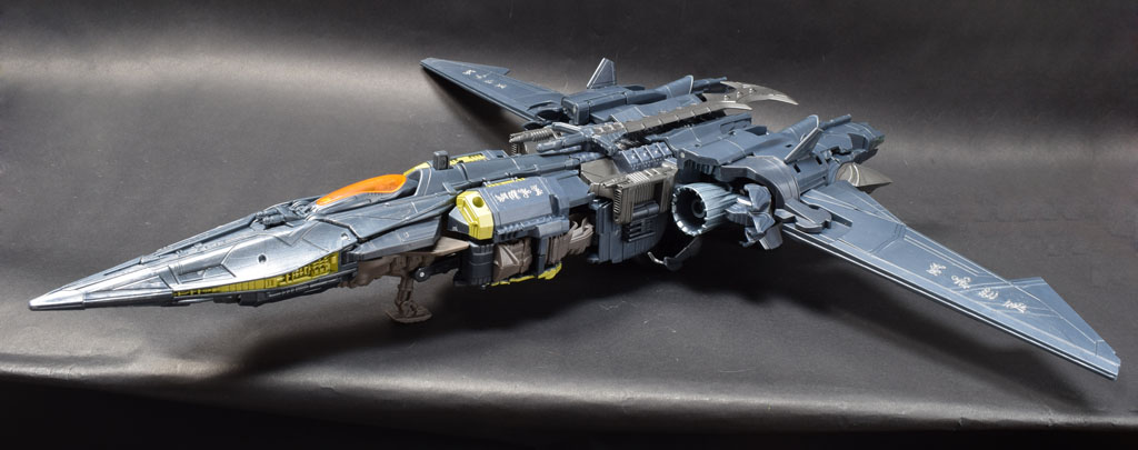 TLK-19 メガトロン　トランスフォーマー　最後の騎士王　タカラトミー Amazon | トランスフォーマー TLK-19 メガトロン | ロボット