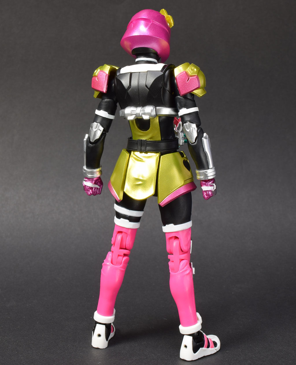 S.H.Figuarts 仮面ライダーポッピー ときめきクライシスゲーマー