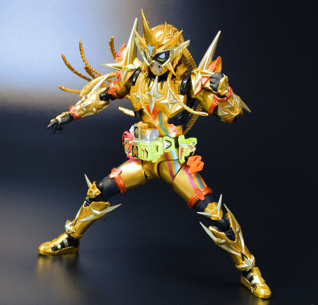 S H.Figuarts 仮面ライダーエグゼイド ムテキゲーマームテキゲーマー