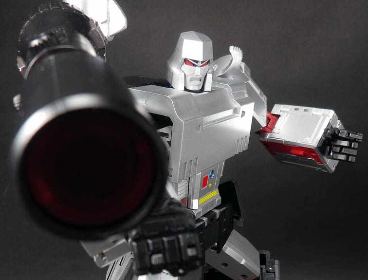 DX9 D-09 Mightron : from.おもちゃ部屋