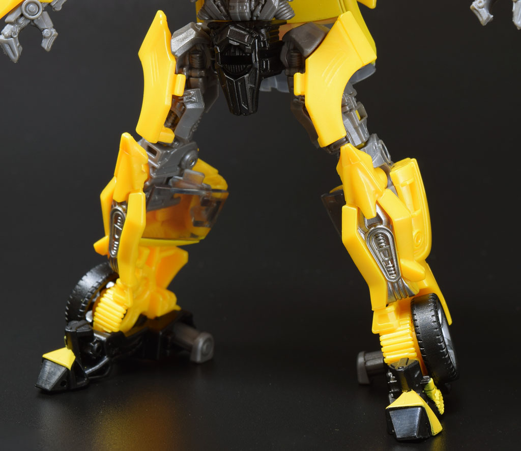 【フィギュア】トランスフォーマー　ニューバンブルビー　SS-40 タカラトミー フィギュア】トランスフォーマー ニューバンブルビー SS-40