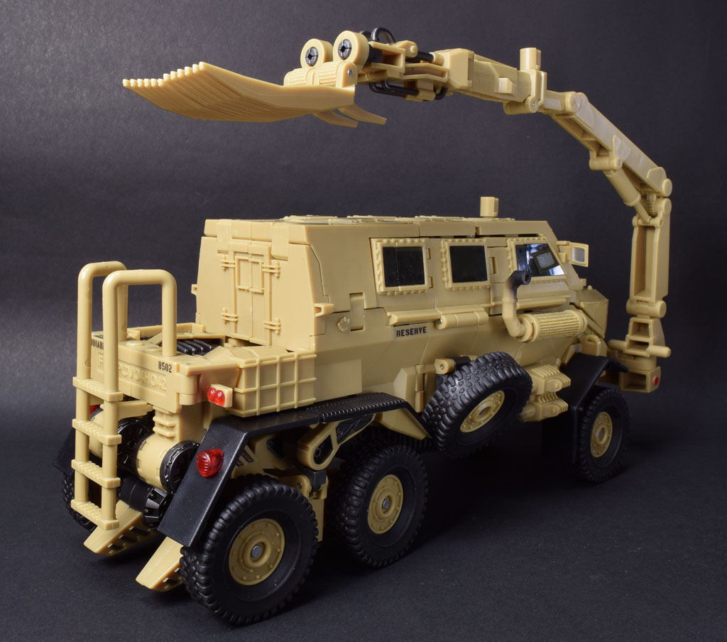 GOD-09 多機能型ミリタリービークル トランスフォーマー非正規 GOD-09 多機能型ミリタリービークル トランスフォーマー非正規