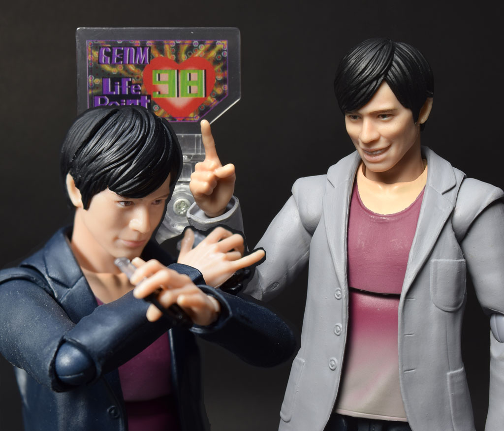 Amazon.co.jp: バンダイ(BANDAI) 仮面ライダーエグゼイド S.H.