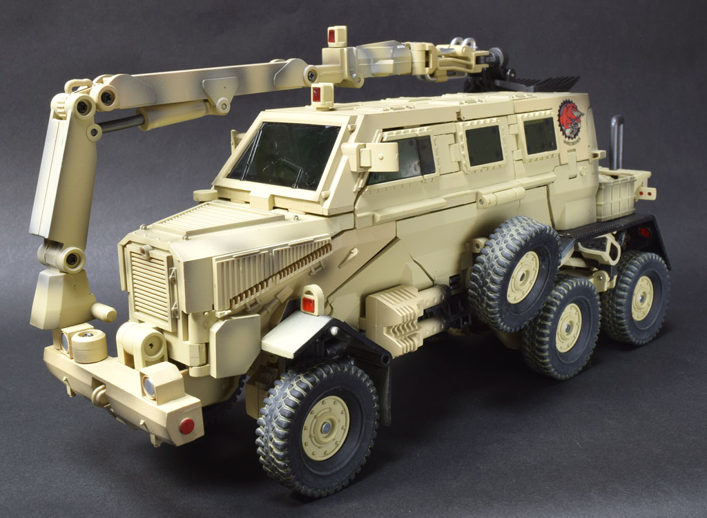 GOD-09 多機能型ミリタリービークル トランスフォーマー非正規 GOD-09 多機能型ミリタリービークル トランスフォーマー非正規
