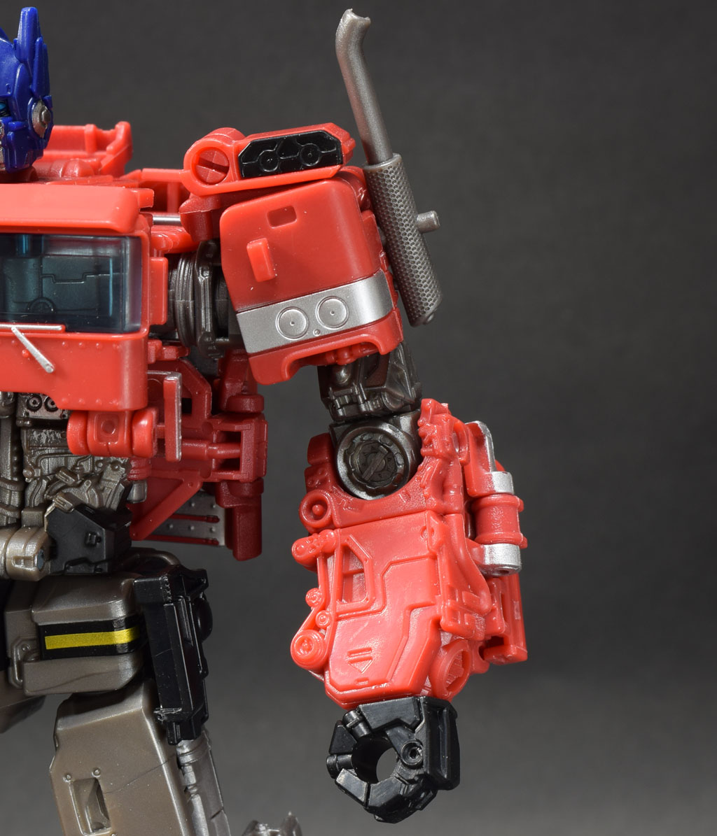 Tfスタジオシリーズ Ss 30 オプティマスプライム From おもちゃ部屋 Tfスタジオシリーズ Ss 30 オプティマスプライム From おもちゃ部屋