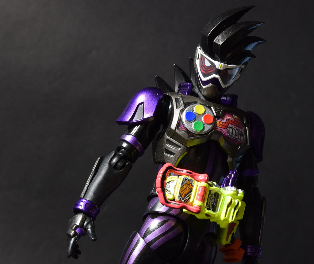 S.H.Figuarts 仮面ライダーゲンム アクションゲーマー レベル2 : from