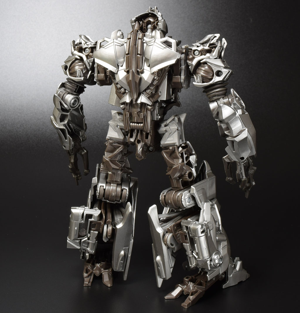 トランスフォーマー スタジオシリーズ メガトロン SS-46 SS-46 メガトロン｜トランスフォーマーオフィシャルサイト
