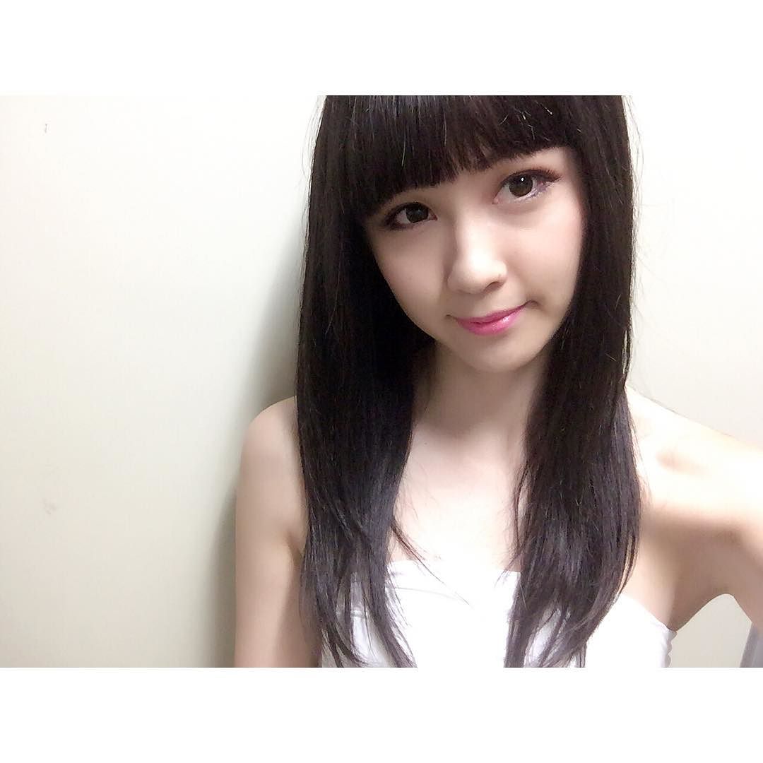 話題 E Girls Amiがトレードマークの 金髪 から 黒髪 にイメチェン 誰だかわからなかったよ エフ速報 話題 E Girls Amiがトレードマークの 金髪 から 黒髪 にイメチェン 誰だかわからなかったよ エフ速報