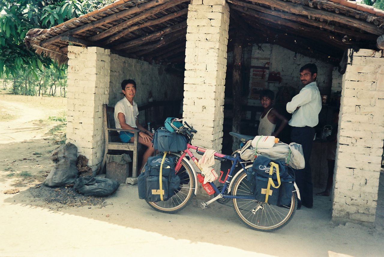 2】インド自転車旅行 食事風景とカースト制度 : FUKUNAGA RYUJI 自転車