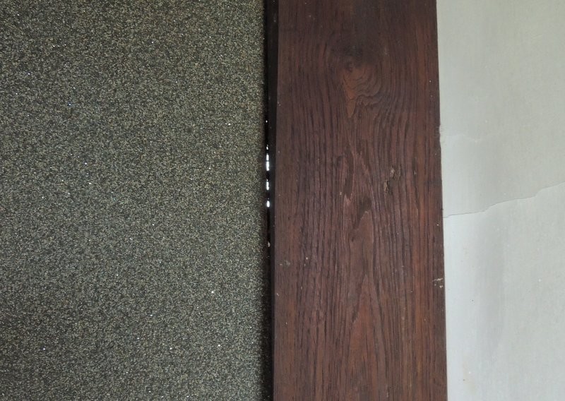 土壁の隙間を埋める 補修する こて を使う方が塗りやすいようです 何でも雑記板 新