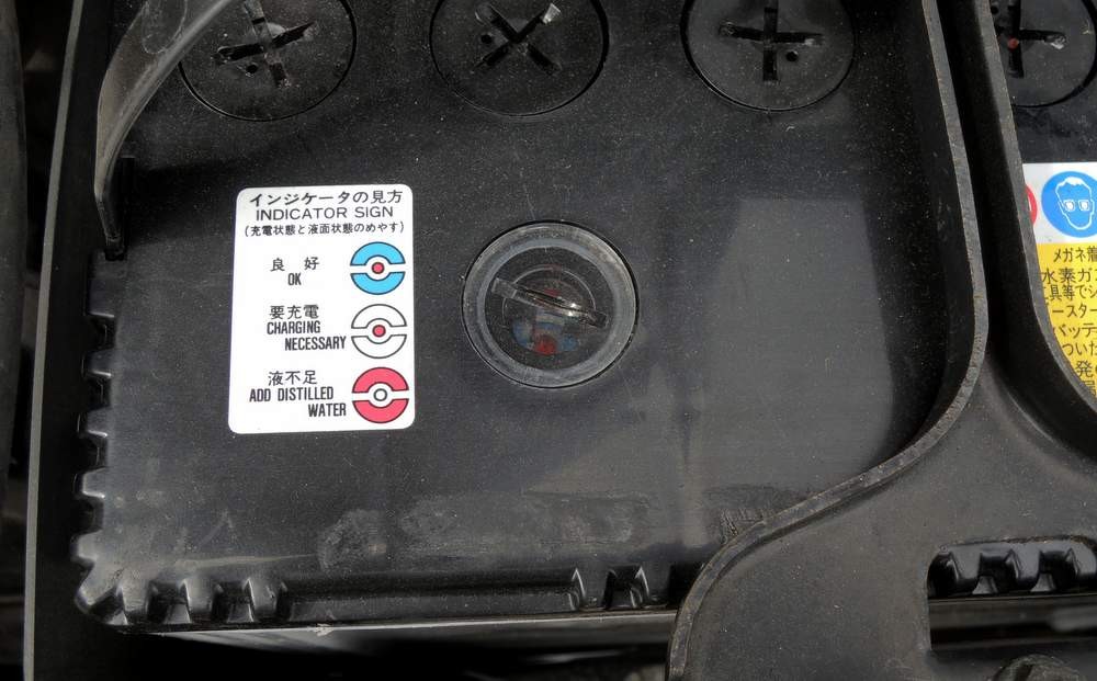 クルマのバッテリーは 再生バッテリー が安上がり リビルトバッテリーで大丈夫 何でも雑記板 新