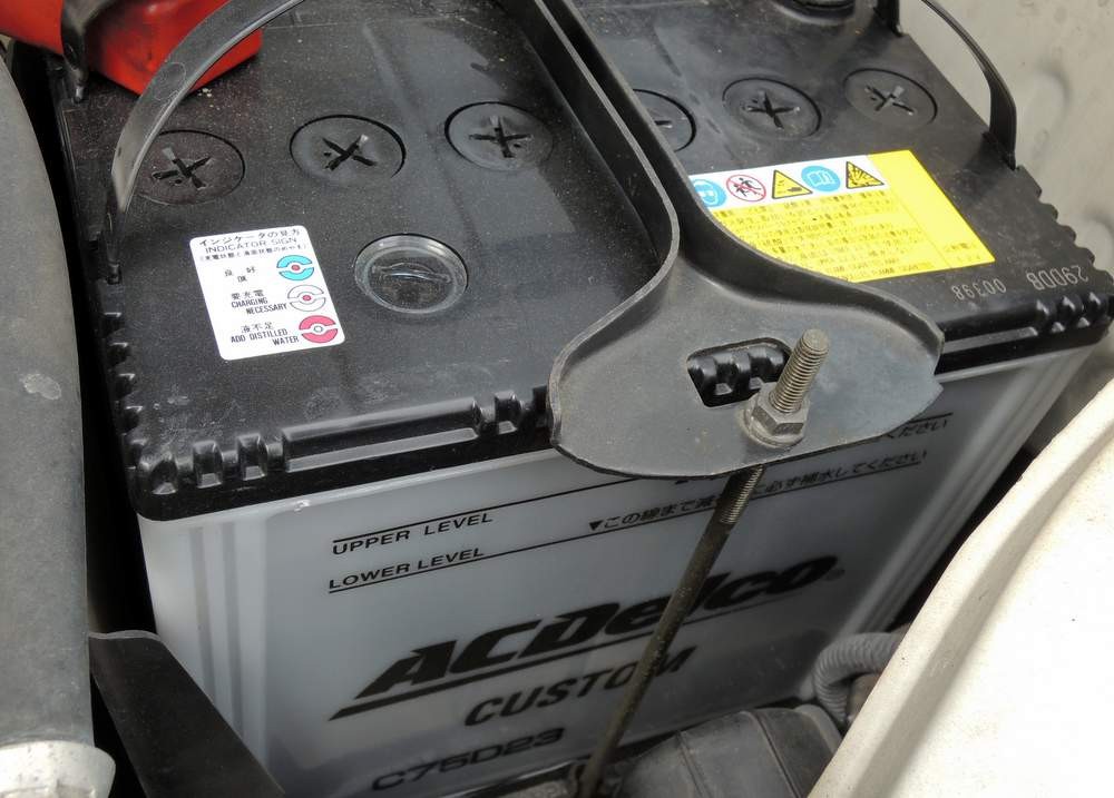 クルマのバッテリーは 再生バッテリー が安上がり リビルトバッテリーで大丈夫 何でも雑記板 新