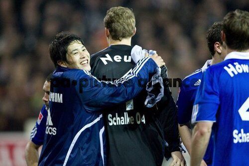 ドイツ代表gkノイアー 恋人と破局 ウッシーちゃんねる 内田篤人 日本代表関連まとめ