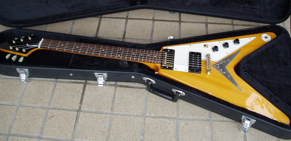 Korina Flying V : HiRO's Guitar Diary