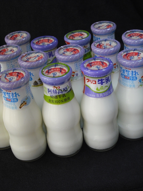 愛しの牛乳パック:グリコ乳業の宅配専用牛乳がマイナーチェンジ