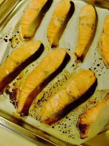 鮭のミルク塩麹焼き