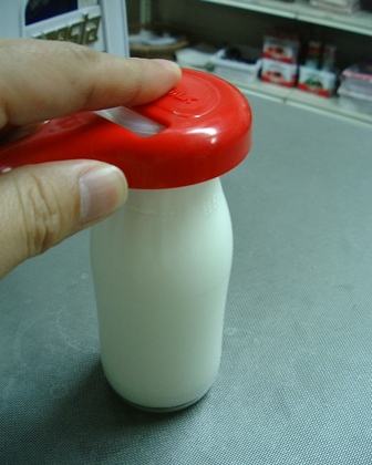 ビン牛乳の強い味方 牛乳栓抜き の新定番 愛しの牛乳パック